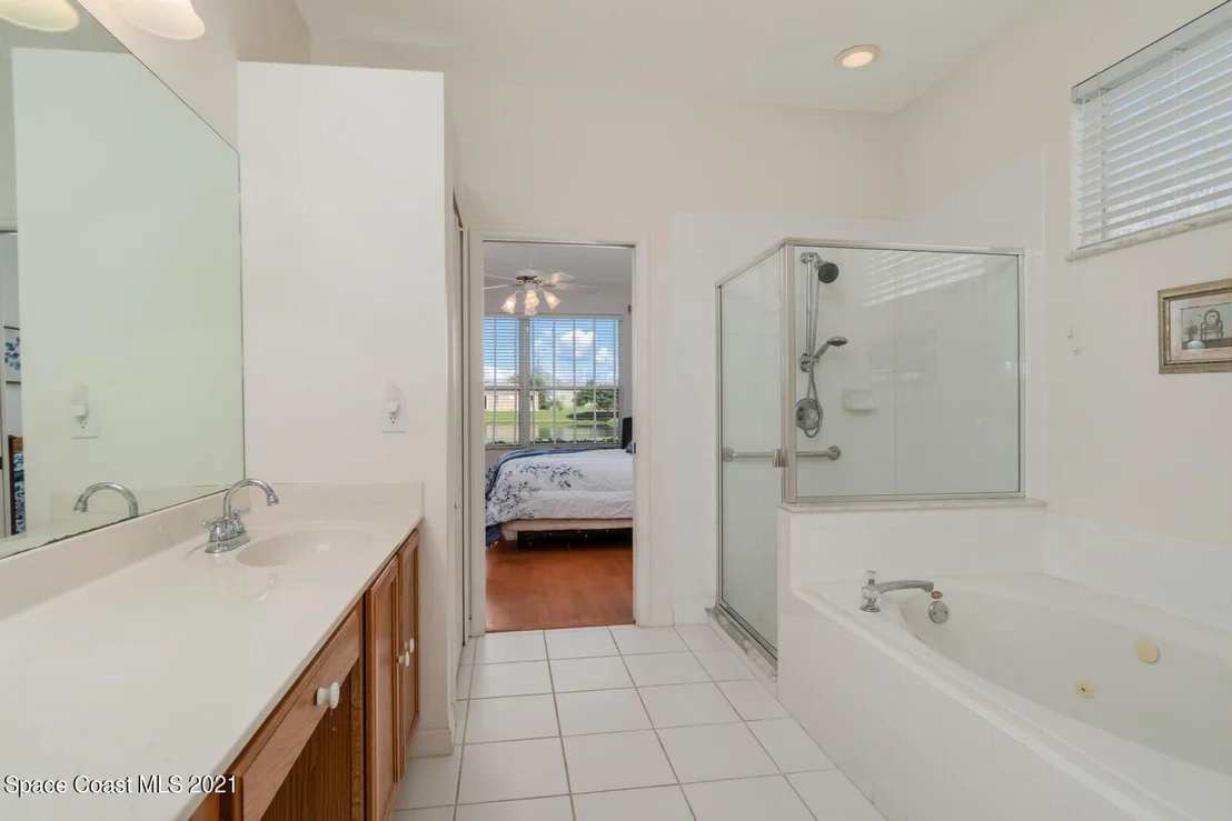 Photo of 332 Seafarer Circle
