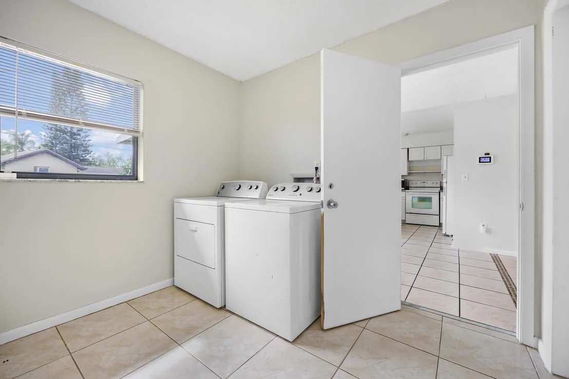 Photo of 631 Aloha Avenue