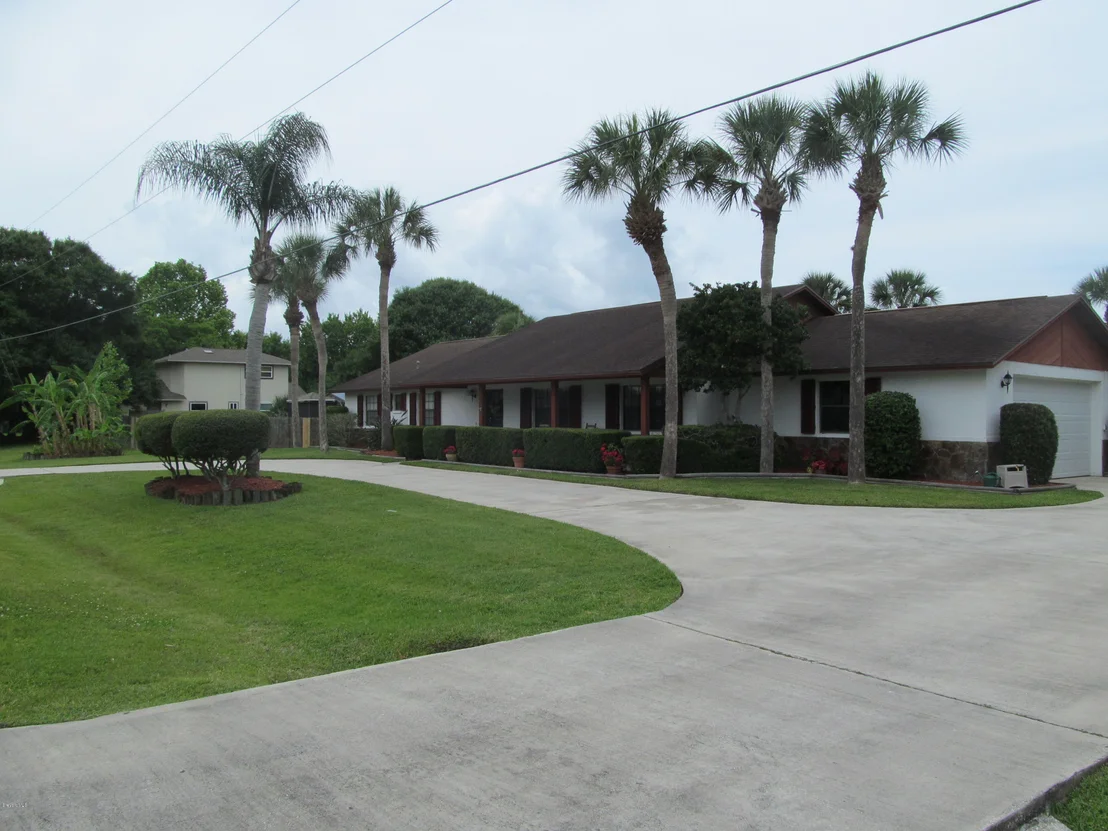 Photo of 1016 Orange Woods Boulevard