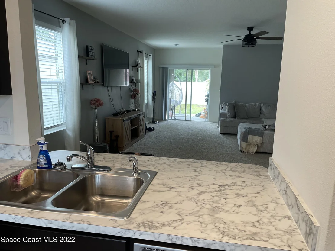 Photo of 560 Sorrento Drive