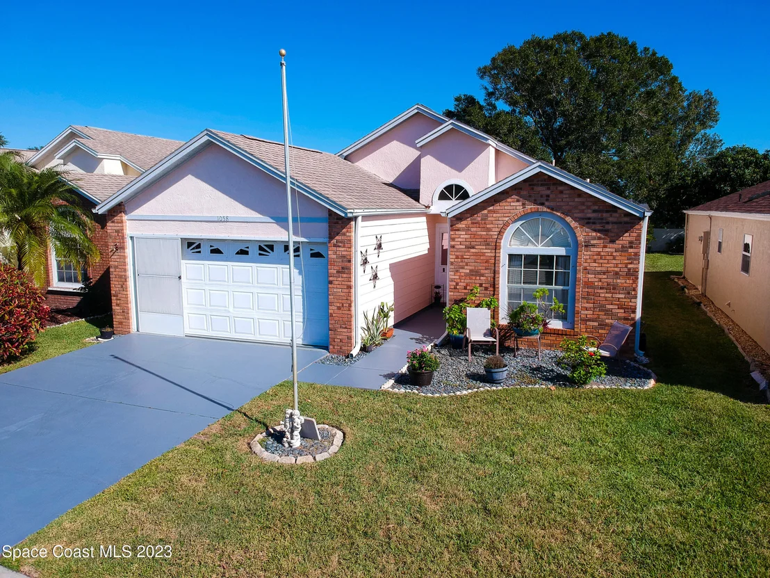 Photo of 1058 S Fork Circle