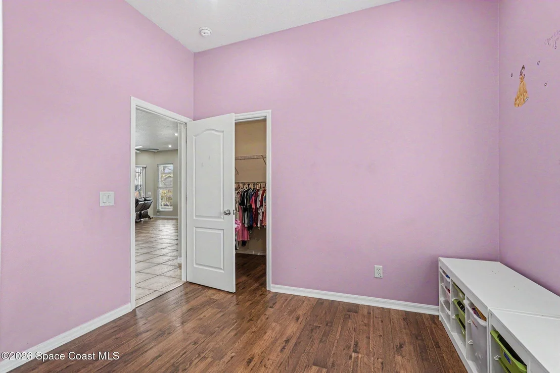 Photo of 1916 Thesy Drive