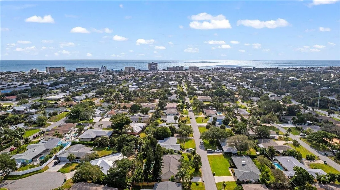 Photo of 550 Seabreeze Drive