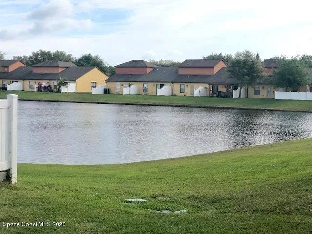 Photo of Unit 106 at 995 Luminary Circle