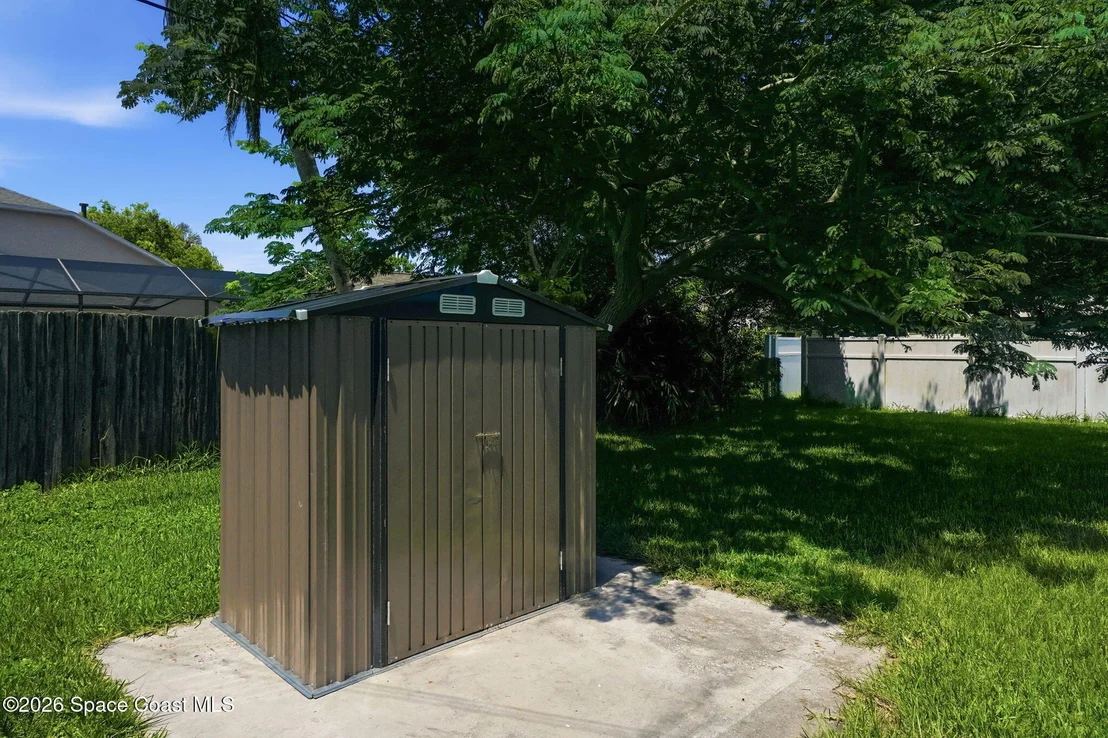 Photo of 2440 Warwick Road