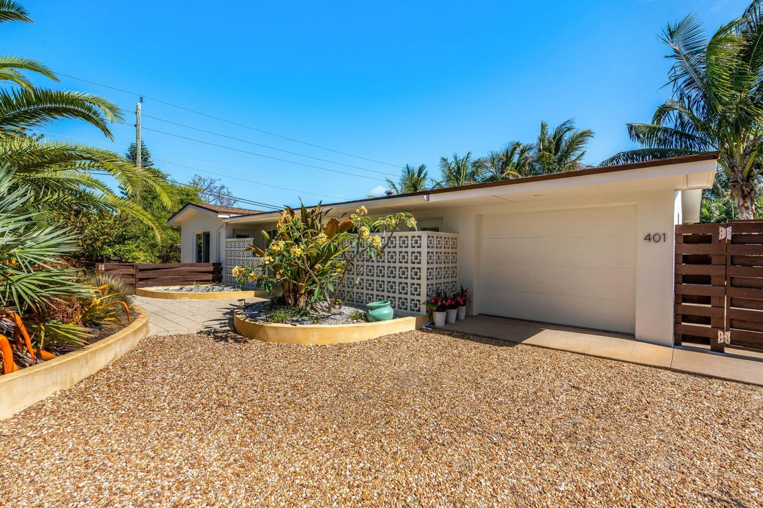 Photo of 401 2nd Avenue