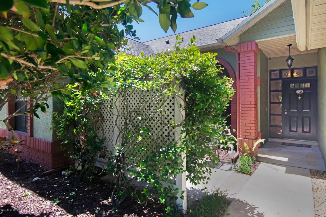 Photo of 855 Yorktowne Drive