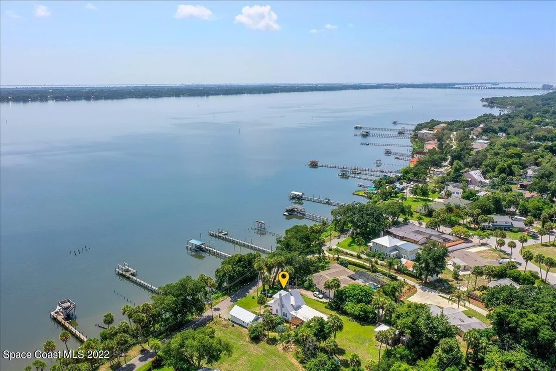 Photo of 2915 N Indian River Drive