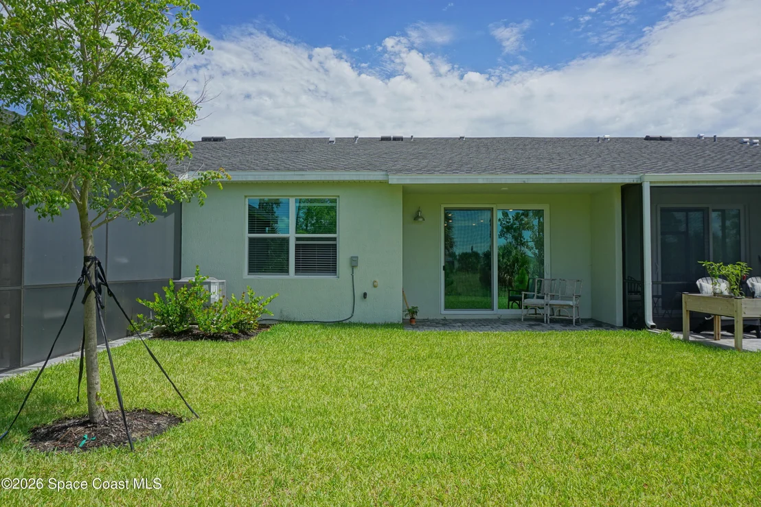 Photo of 1916 Cerulean Drive NW