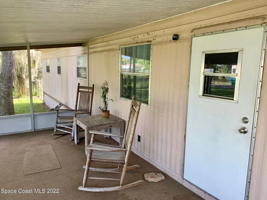 Photo of 3420 Turnbull Road