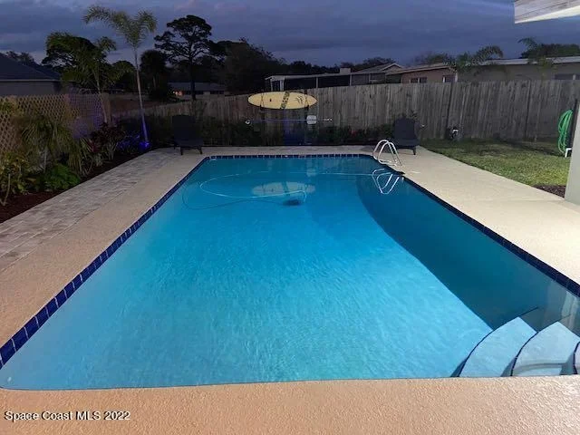 Photo of 760 Pebble Beach Avenue NE