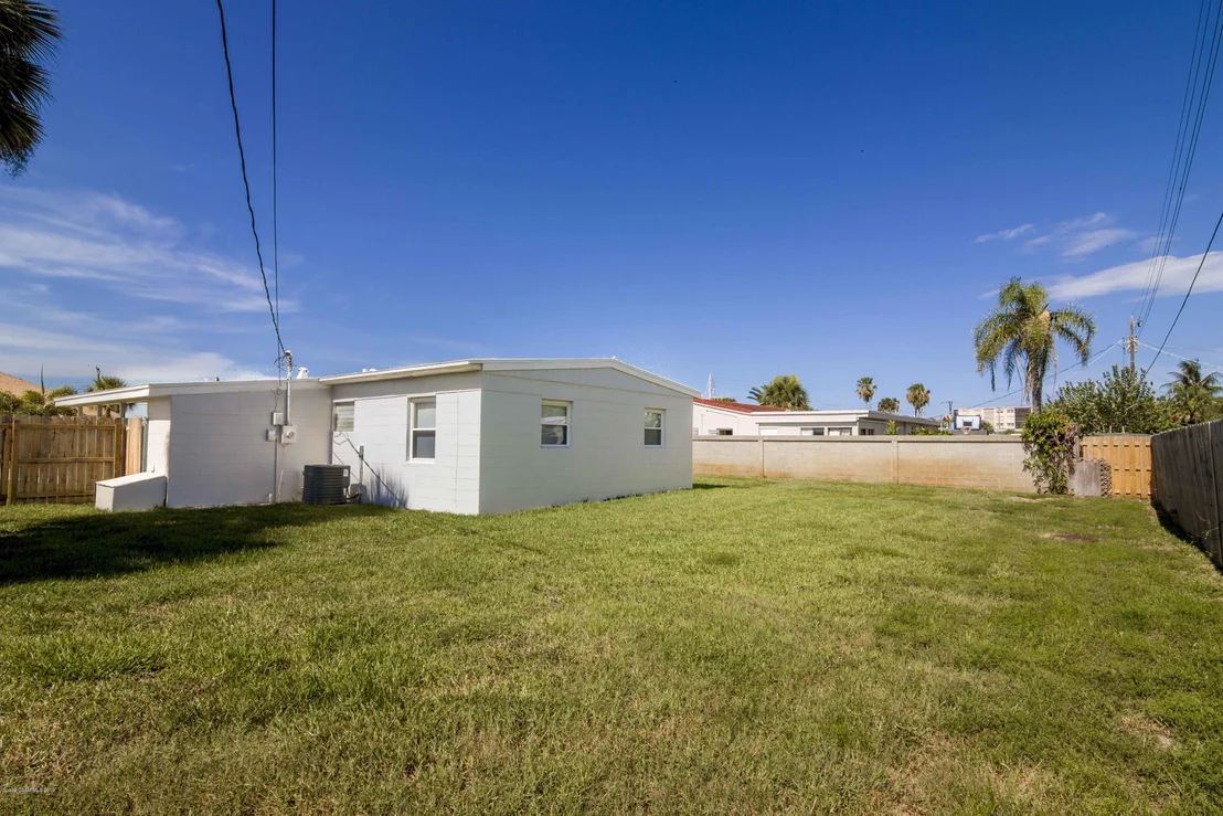 Photo of 120 Ocean Boulevard