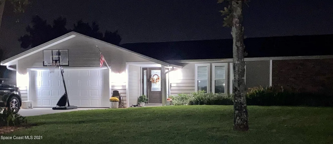 Photo of 629 Dundee Circle