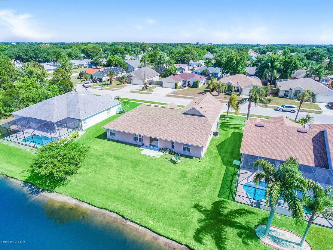 Photo of 968 Sabal Grove Drive