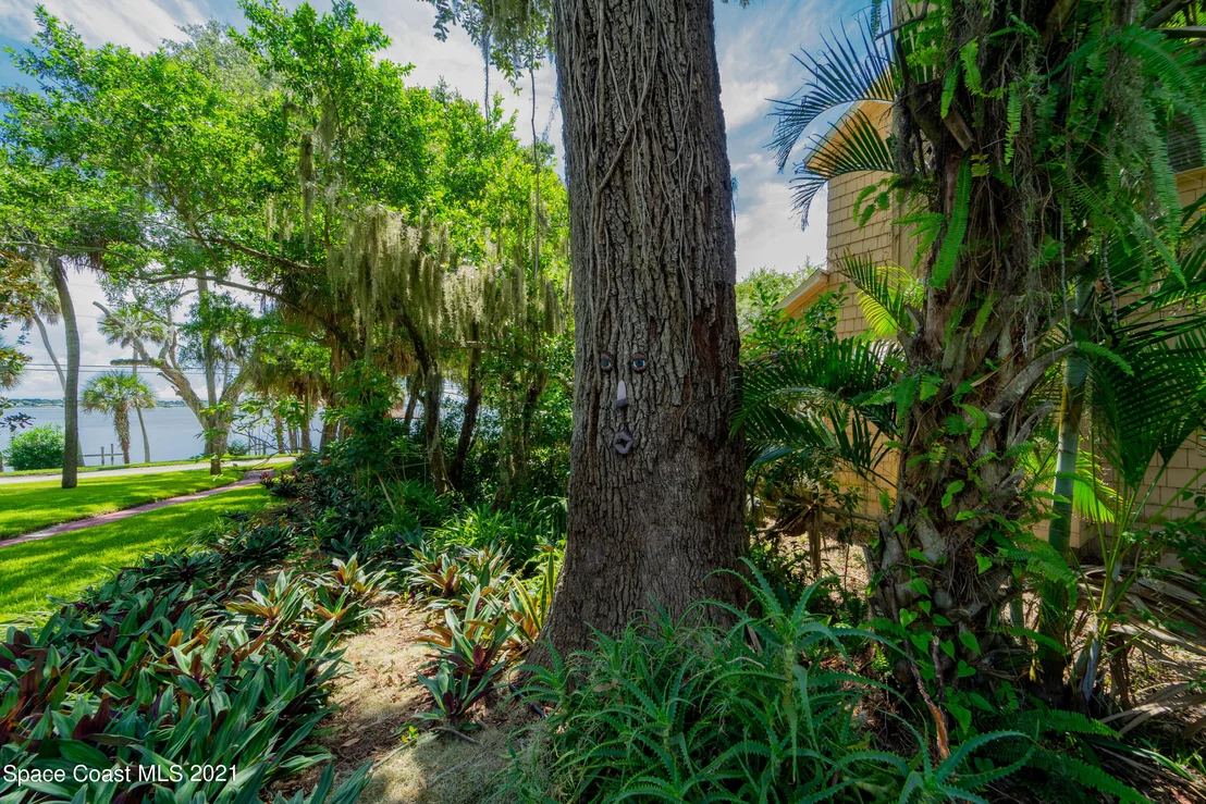 Photo of 1201 Rockledge Drive