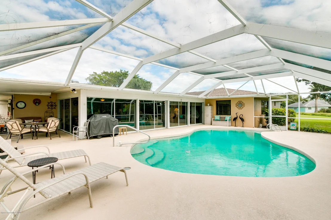 Photo of 1448 Scepter Court NE