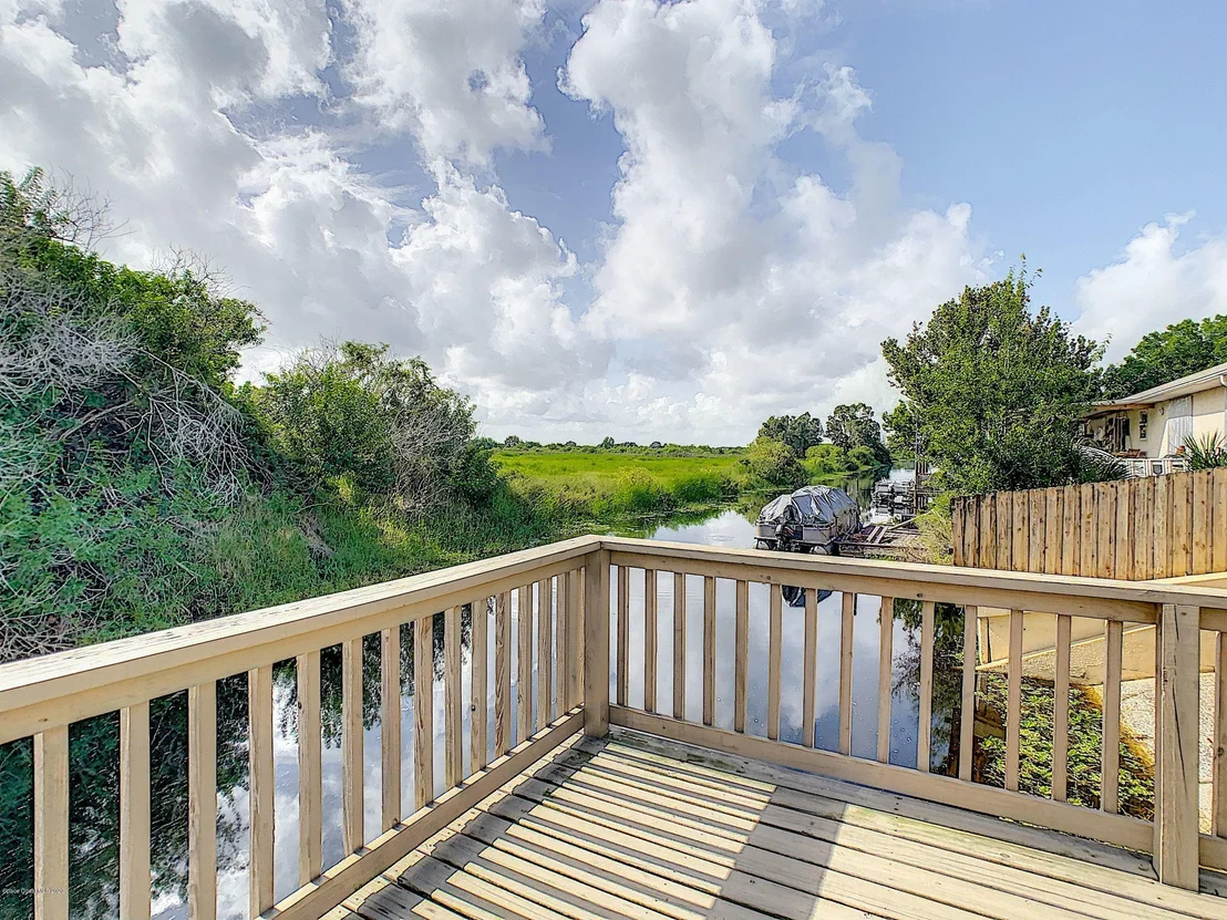 Photo of 725 Mallard Road