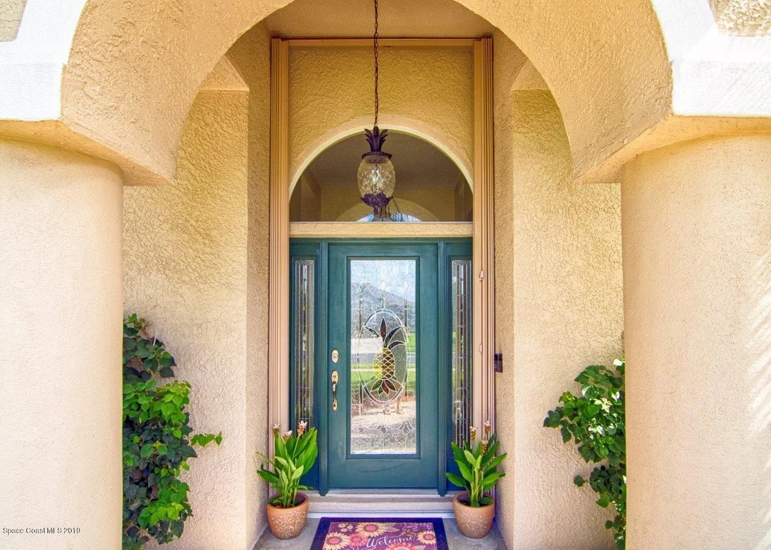 Photo of 5977 Newbury Circle