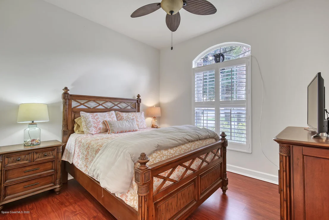 Photo of 140 Stony Point Drive