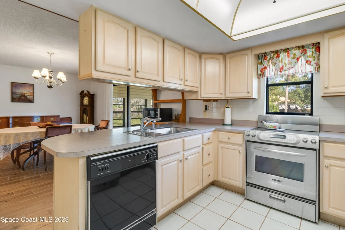 Photo of 304 Gray Road