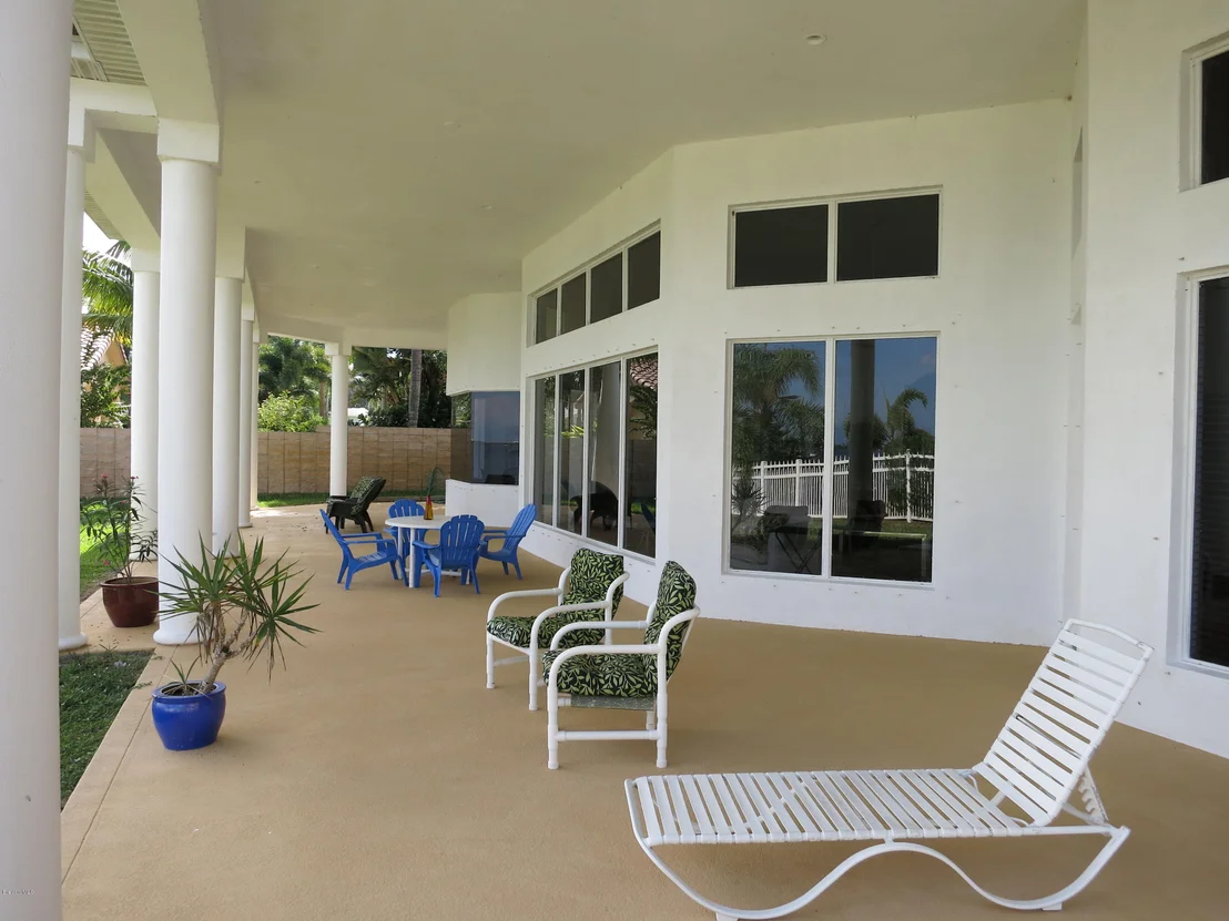 Photo of 355 Bay Point Drive