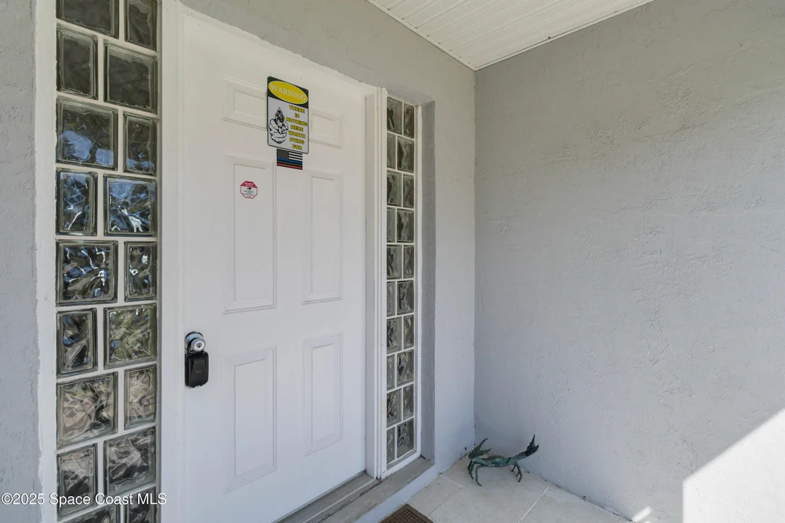 Photo of 5595 Eagle Way