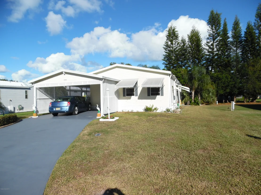 Photo of 7555 Blackhawk Road