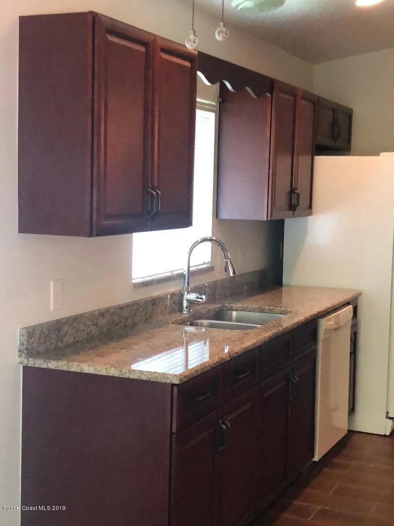 Photo of 1124 Pine Creek Circle NE