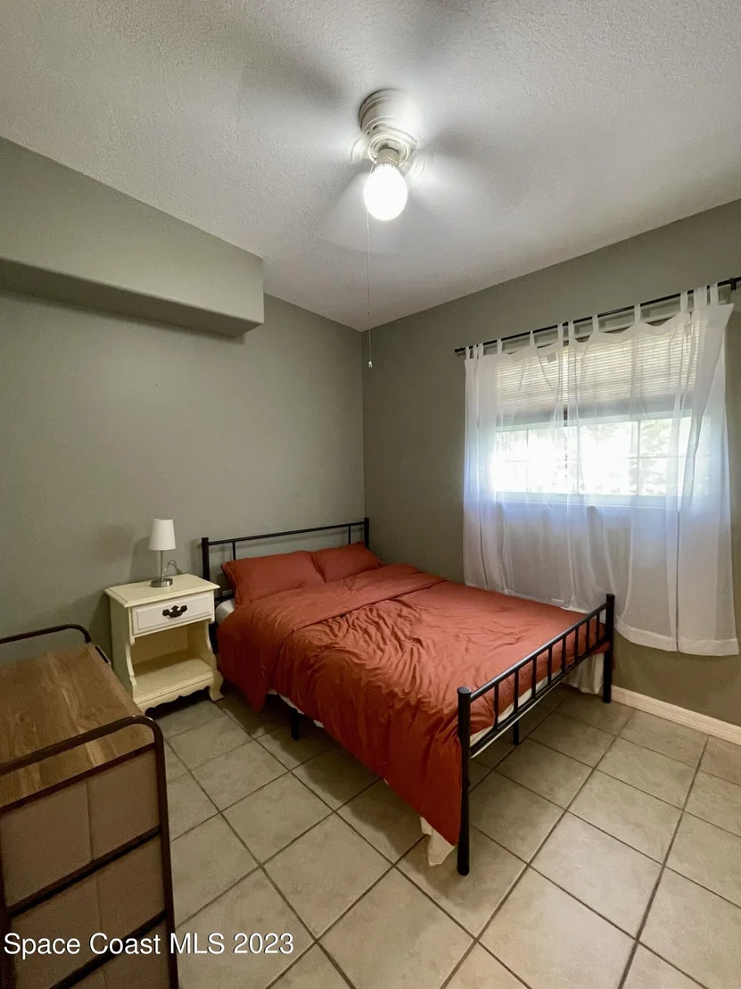 Photo of 255 Lee Road