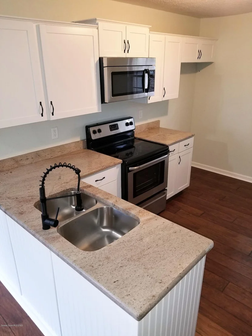 Photo of 707 Bonnie Circle