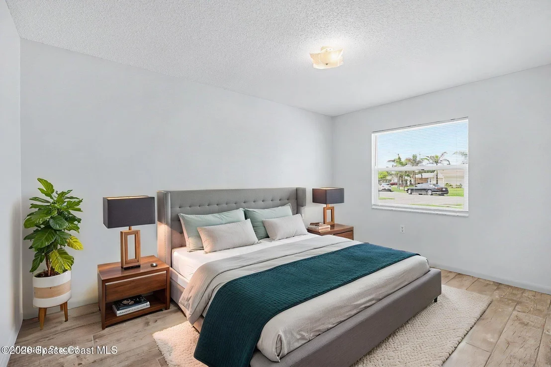 Photo of 2890 College View Drive
