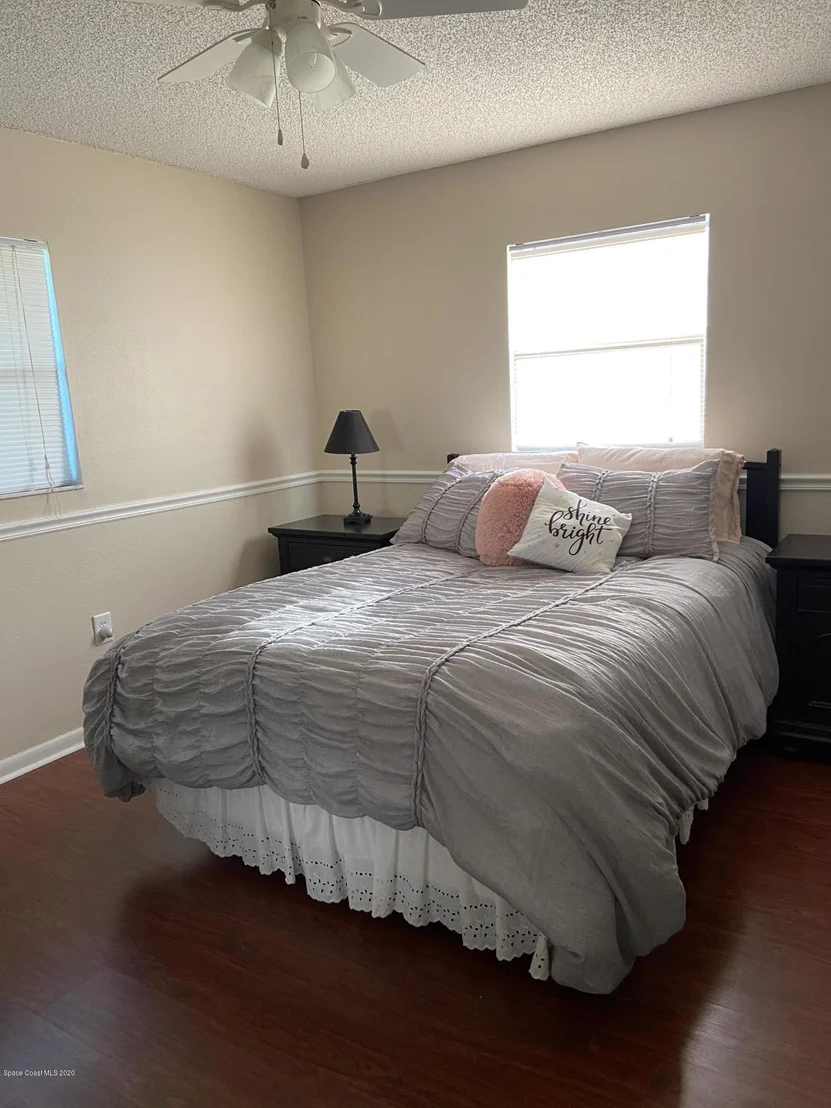 Photo of 1328 Gleneagles Way