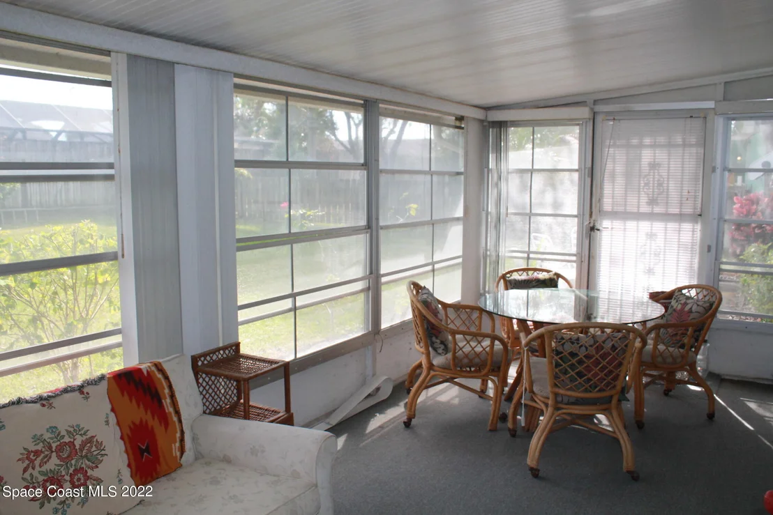 Photo of 721 Ixora Drive