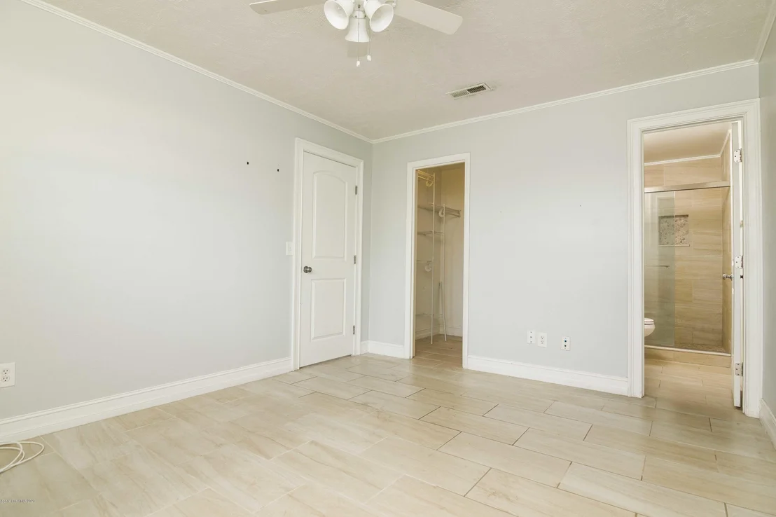 Photo of 1332 Estridge Drive