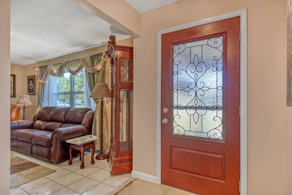 Photo of 1216 Palmdale Circle NE