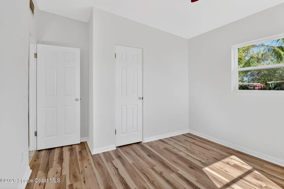 Photo of 1932 Cedarwood Drive