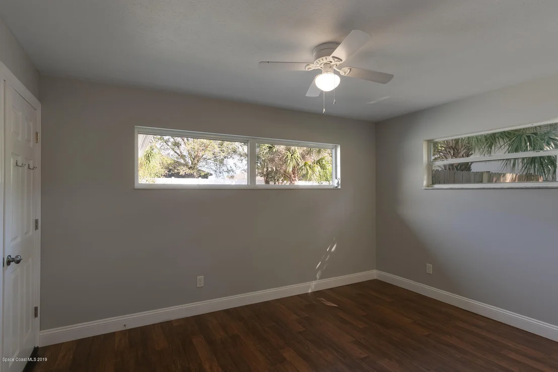 Photo of 1324 Estridge Drive
