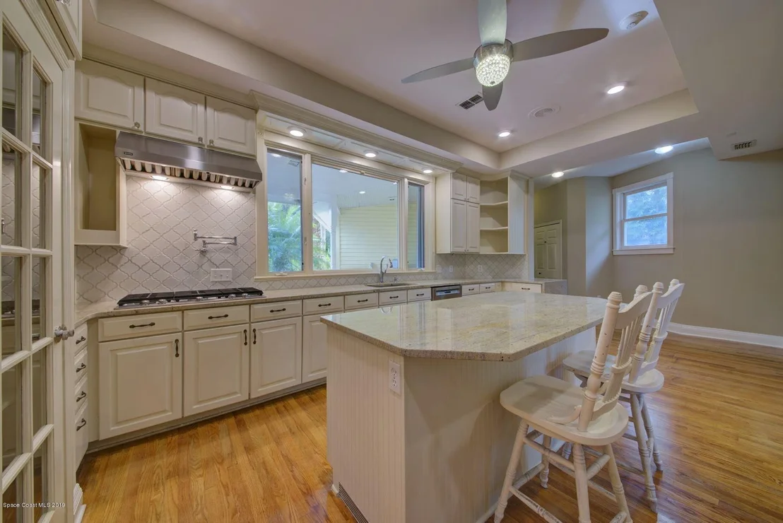 Photo of 1511 Rockledge Drive