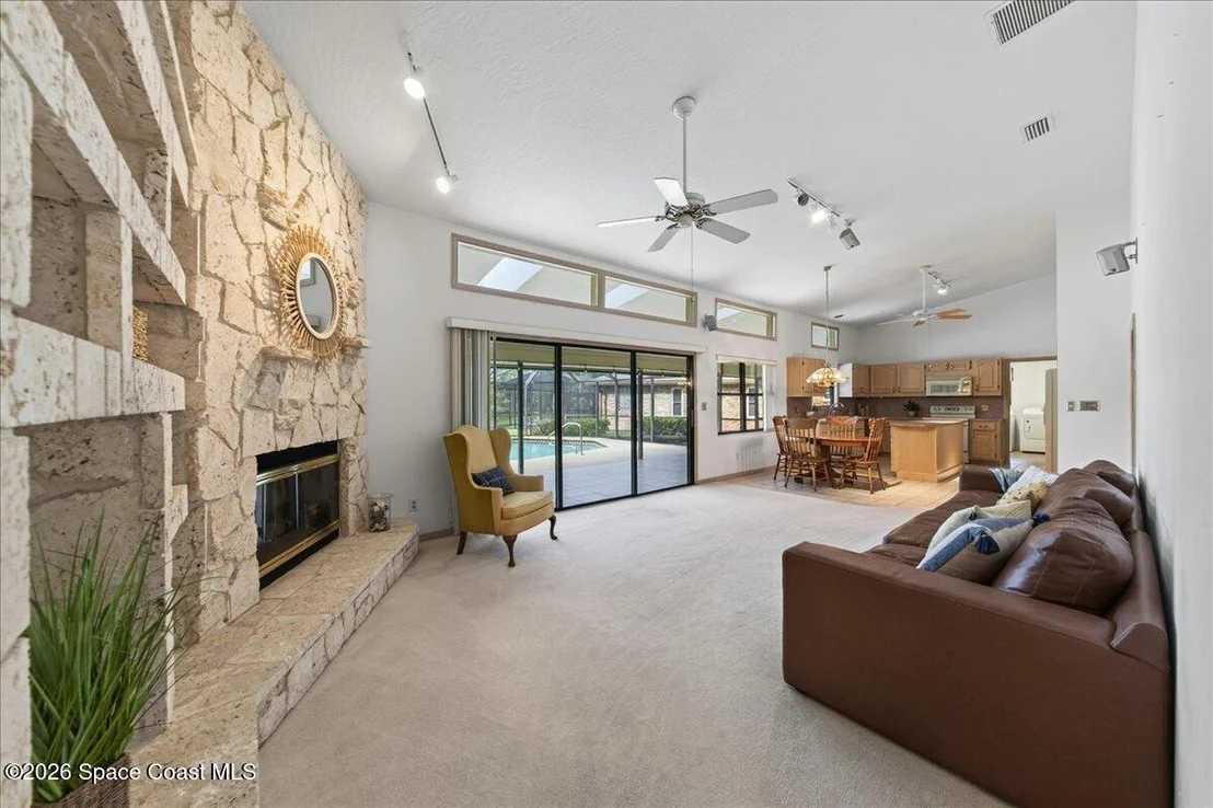 Photo of 1347 Silver Lake Drive
