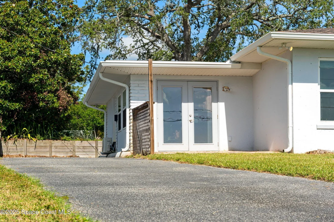Photo of 3109 Indian River Drive