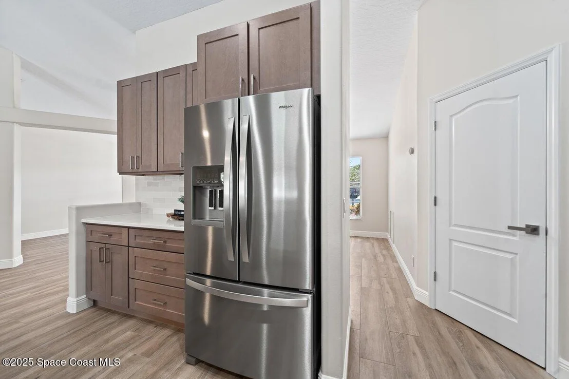 Photo of 5863 Newbury Circle