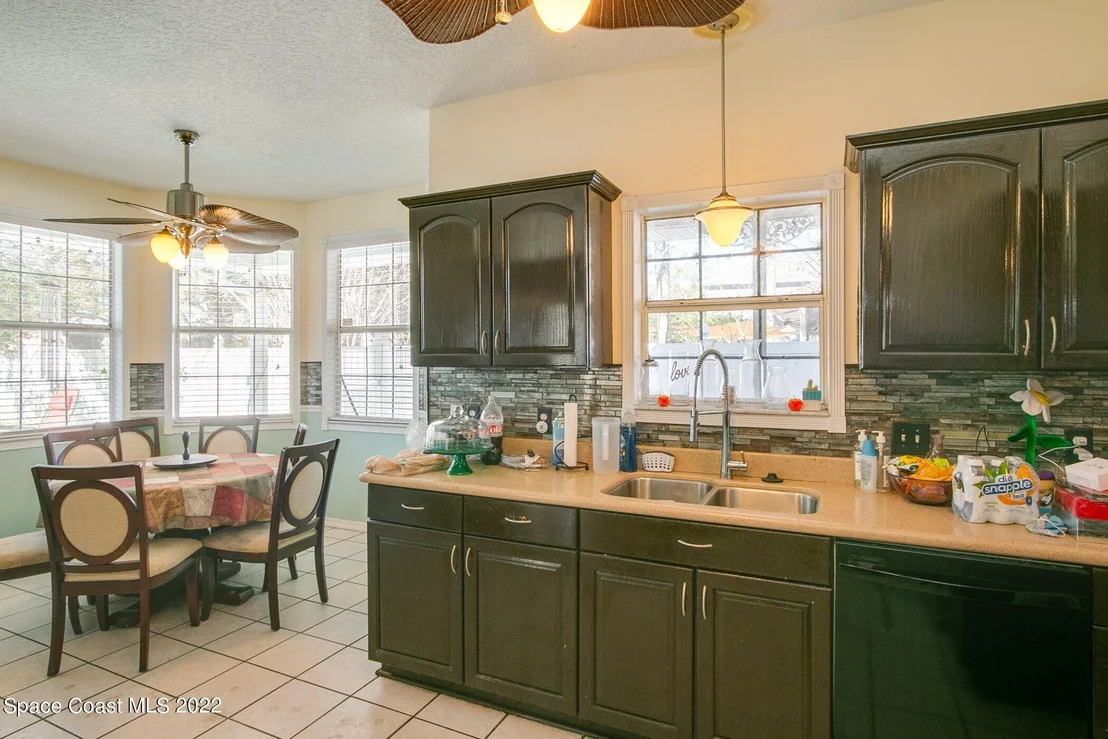 Photo of 6420 Abisco Road