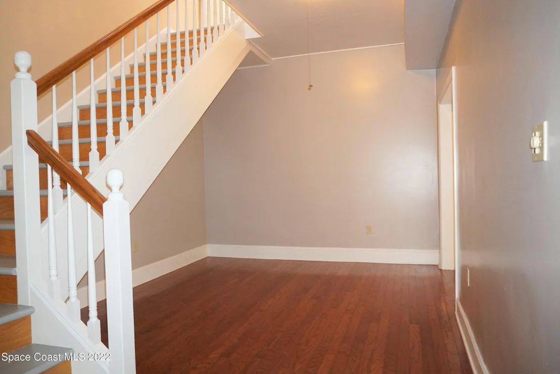 Photo of 686 Hammock Road