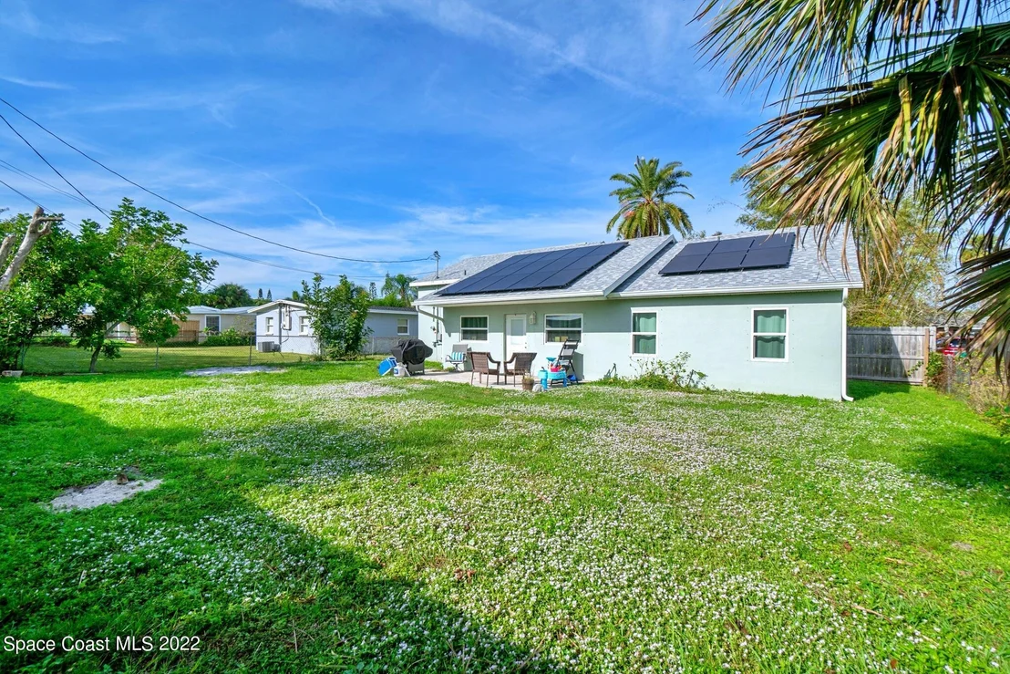 Photo of 2263 Saint Dunston Lane