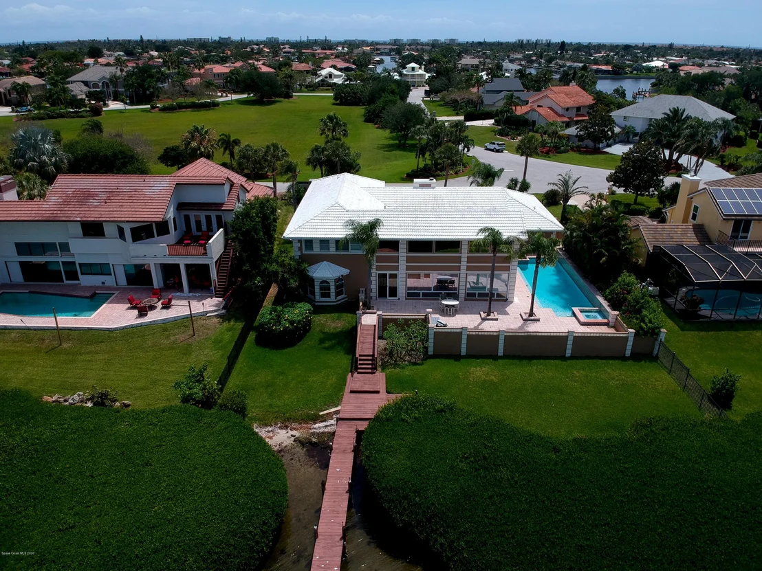 Photo of 454 Lanternback Island Drive