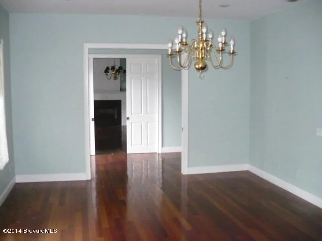 Photo of 4383 Long Lake Road