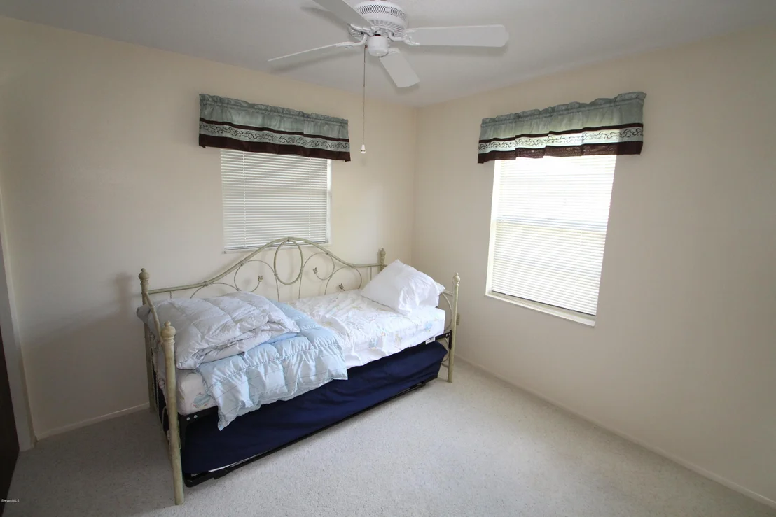 Photo of 2700 FOREST Drive