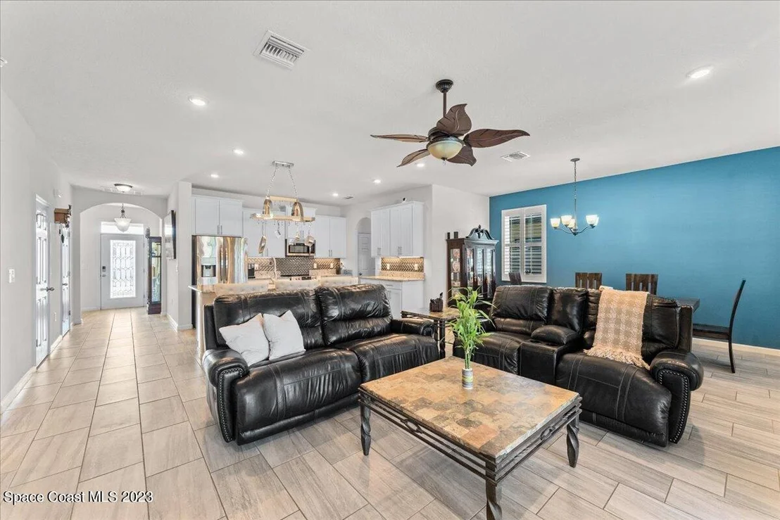 Photo of 922 Peta Way