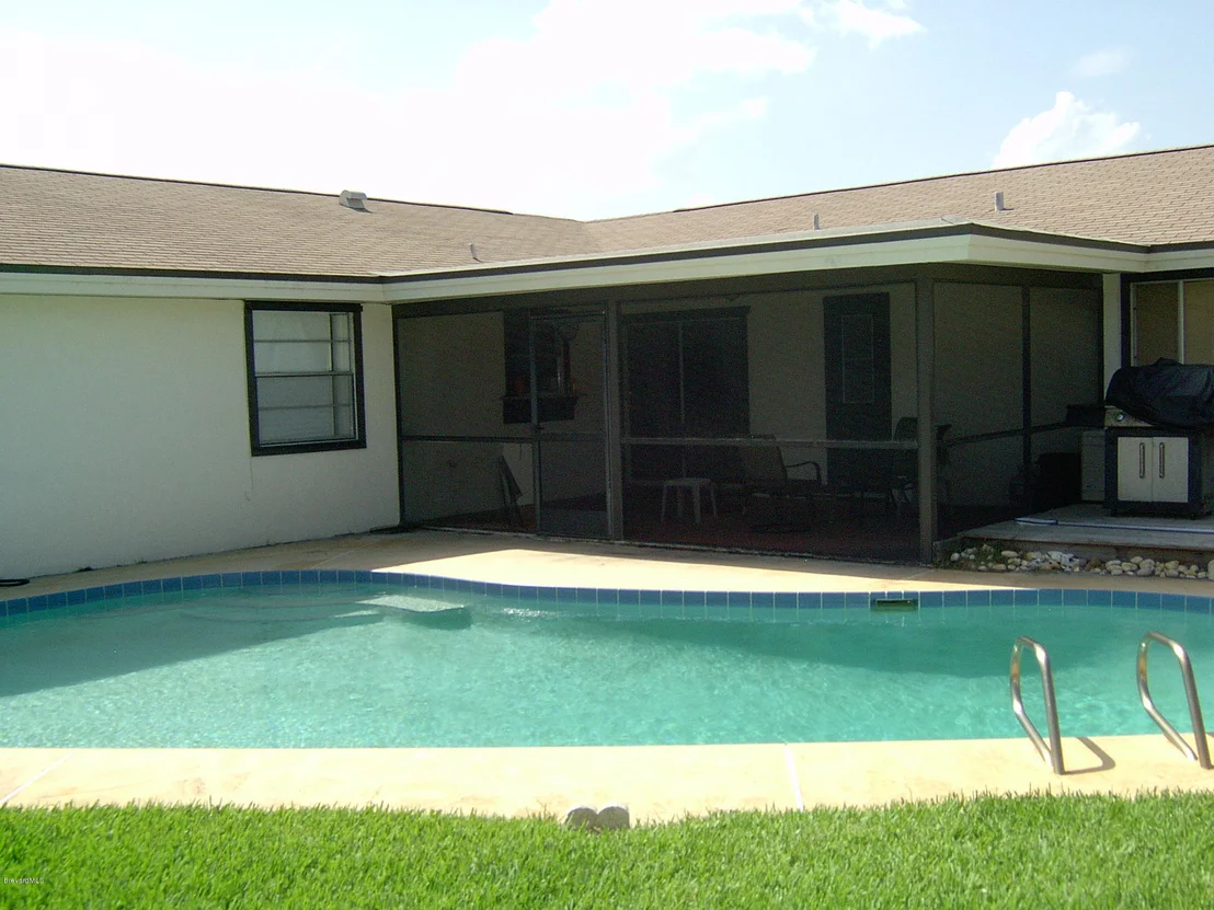 Photo of 771 Palm Drive