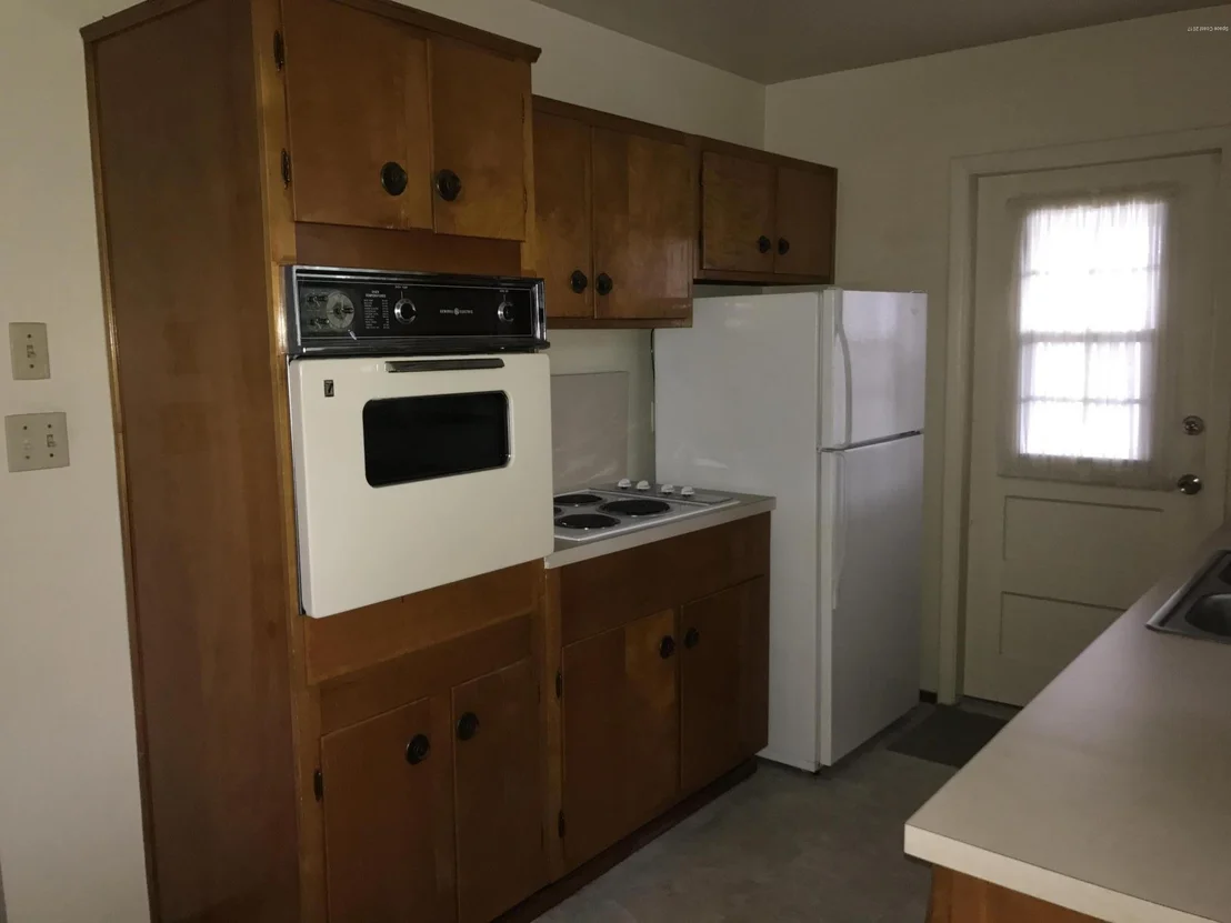Photo of 1206 Westview Drive